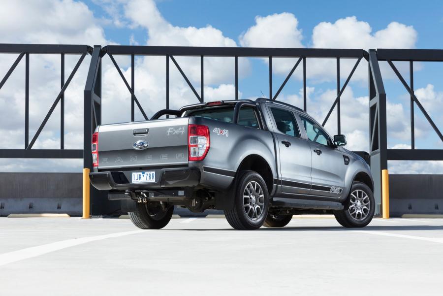  Ford Ranger Double Cab FX4 2017 года  (AU) (фото 36 из 40)